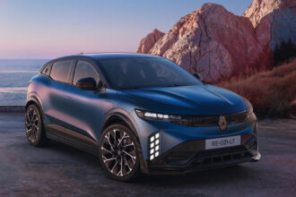 ajuns la faza a doua a carierei comerciale renault megane e tech impresioneaza prin upgrade uri si o atitudine matura 6a3afa2b9848a