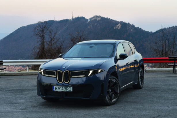 etichetat neue klasse pe buna dreptate bmw ix3 50 xdrive redefineste asteptarile legate in prezent de automobilele ev 6a352e96d607b