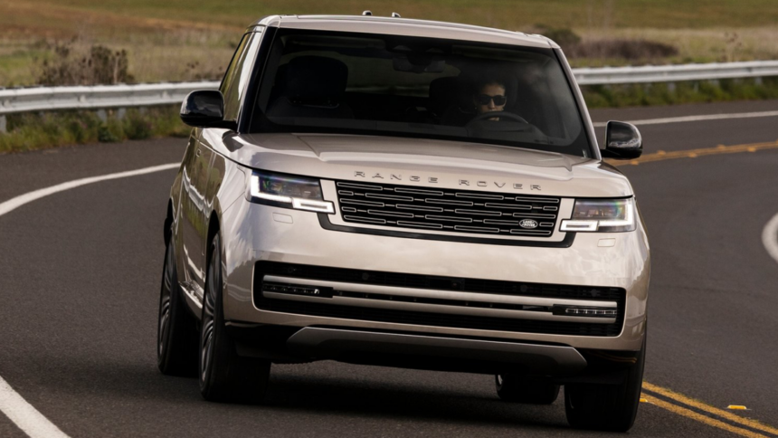 land rover recalls 250857 suvs over airbags that may not deploy 6a3e7ee7d98b0