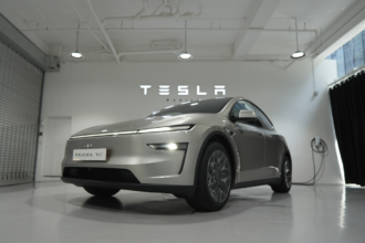 teslas six seat model y l is reportedly coming to america this fall 6a3bbfc8cddc2