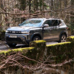 vocatia noii dacia duster hybrid g 150 4x4 este chemarea departarilor dar masina are multe alte talente 6a352e8bdea96