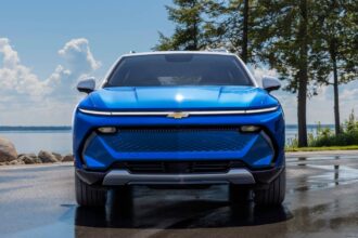 chevy equinox ev sales are sliding but gm already has a plan 6a66faf66d6a2