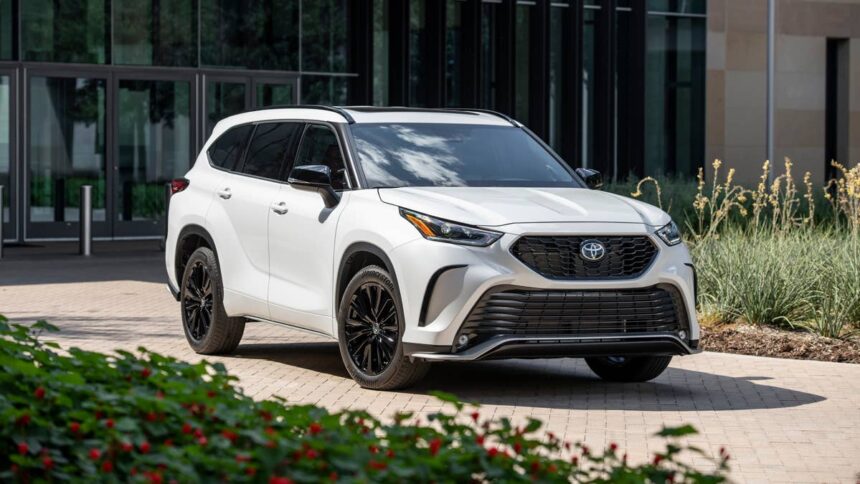 japan is now getting a toyota highlander built in indiana 6a4abedc5a026