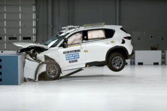 mazda cx 5 vs honda cr v safety one suv is easily ahead 6a552eb78b79d