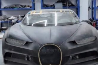 someone hacked up a perfectly fine audi r8 to build a bugatti chiron replica 6a5cc32f2d900