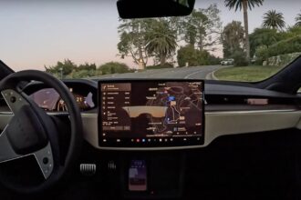 tesla finally has an fsd update for older cars 6a45bf27a48c8