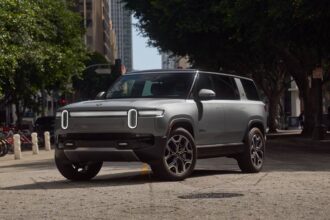 2027 rivian r1t and r1s get the upgrades they should have had from the start 6a7df101dd77d