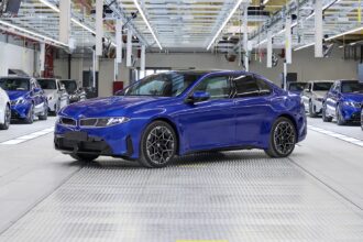 ce inseamna un debut de cariera bine pregatit bmw i3 inregistreaza deja o cerere dincolo de asteptari 6a7596b0aba05