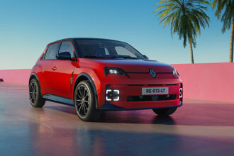 daca se poate mai bine de ce nu renault 5 promoveaza ideea prin cateva modernizari bine alese si bine plasate 6a8e954990619