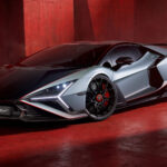 hibrid hibrid dar nu fara un v12 lamborghini revuelto sv pastreaza ideea originala a indicativului sv 6a8336598b0d5