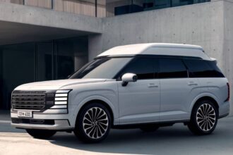 hyundai found a strange new way to make the palisade more luxurious 6a8f0689c0e94