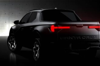 hyundai has a clever new tailgate trick ford and ram dont offer 6a8a30d73193d