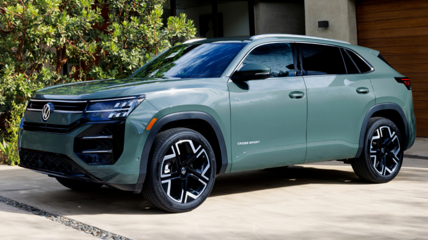 the new vw atlas cross sport is shorter lower and more powerful 6a7b07c80fd98