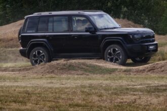 nu a inceput cu ce era mai usor icaur v27 si a consumat in off road primele ture de roti din romania 6ac89a088e54b